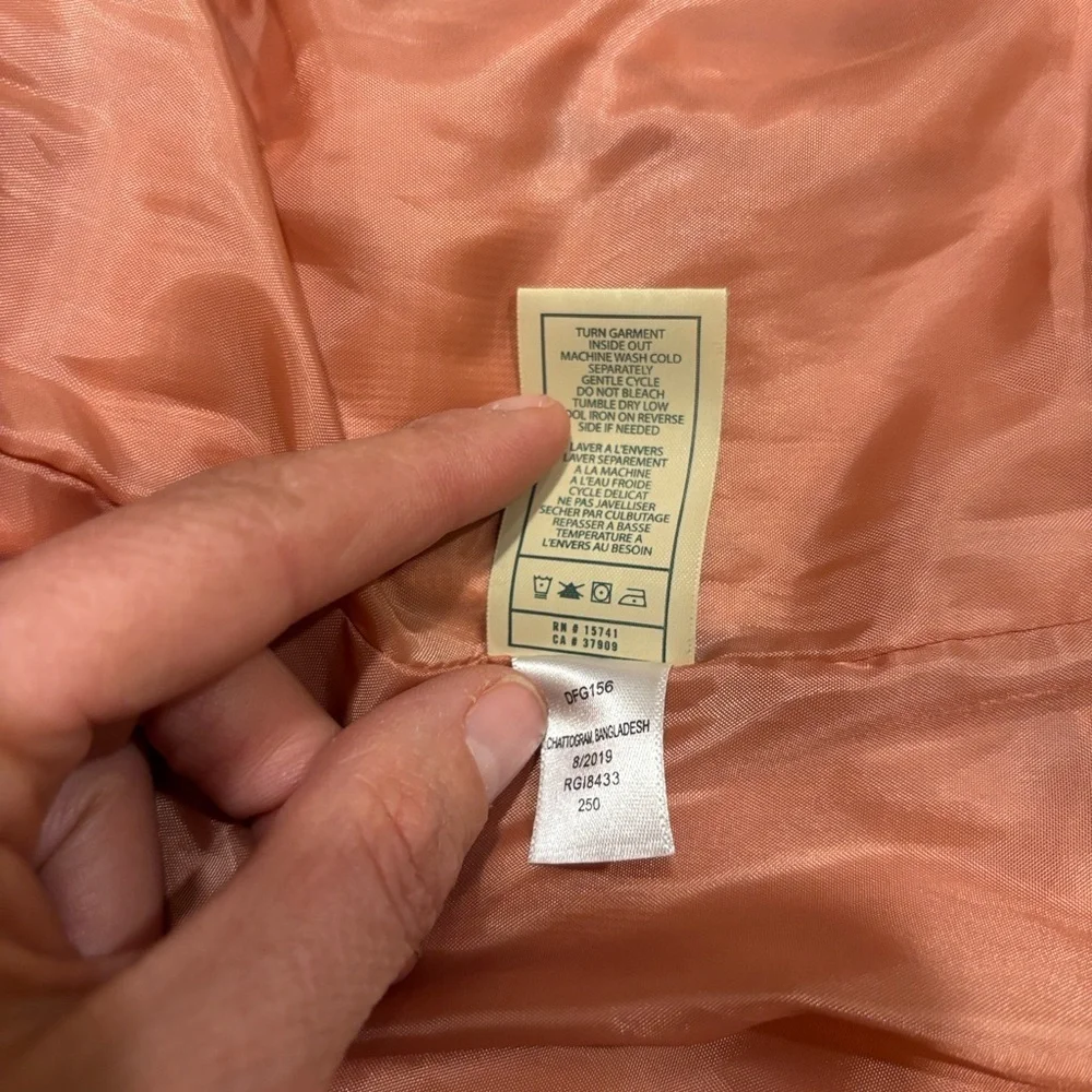 7 For all mankind Cozy Pink Kids Jacket. It's a size 18 months